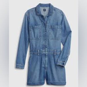 GAP Denim Women’s Bottom Down Utility Romper With Pockets 99% Cotton Size 4 Tall